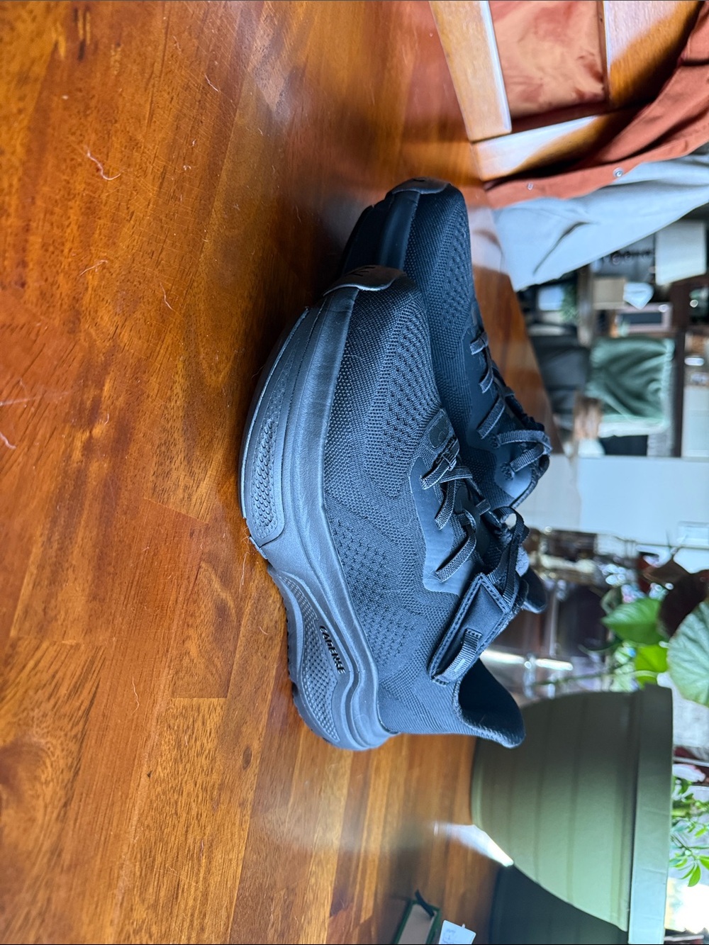 Cadence Women’s Adaptive Sneakers Sz 9.5 - Picture 5 of 5
